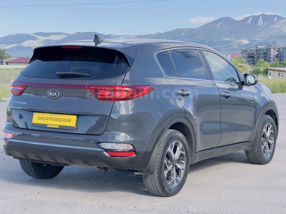 DAS AUTO,dan Kia Sportage 1.6 CRDI Cool 2021 Model  hatasız 