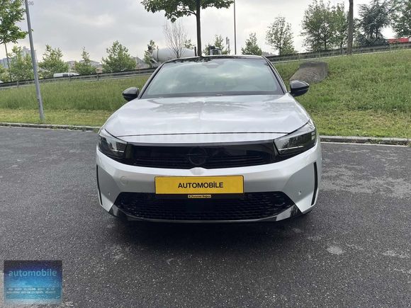 14 BİN KM DE CORSA 1.2 GS PAKET