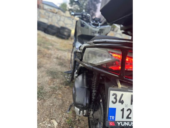 Sahibinden Honda PCX125  extralı 
