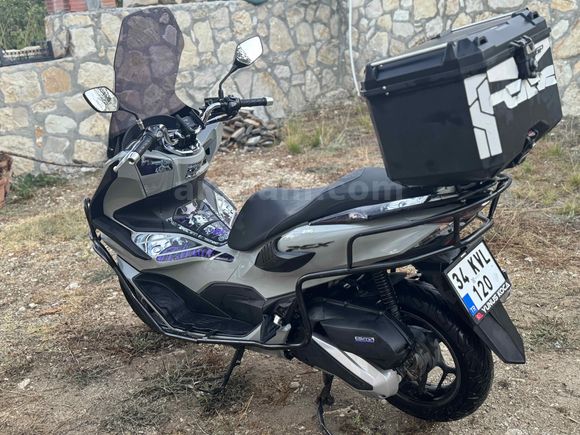 Sahibinden Honda PCX125  extralı 