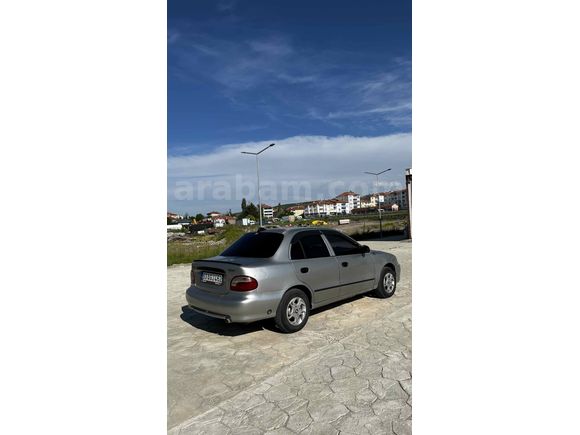 Sahibinden Hyundai Accent 1.3 LS 1998 Model 