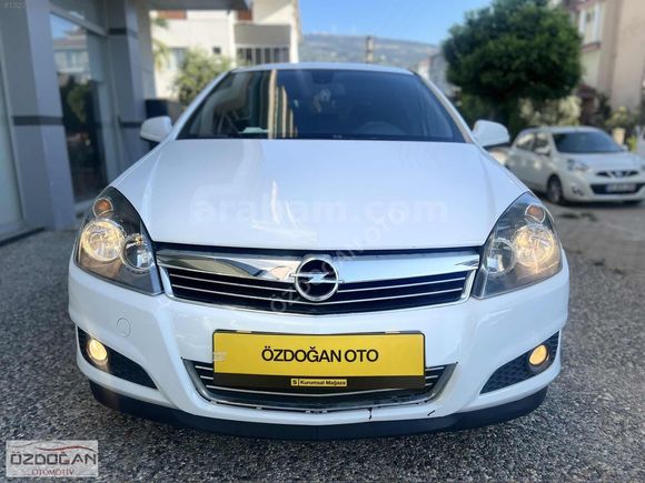 2011 OPEL ASTRA ÖZDOĞANDAN