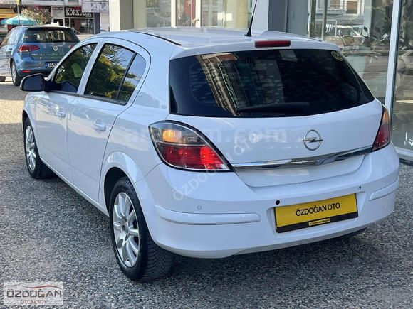 2011 OPEL ASTRA ÖZDOĞANDAN