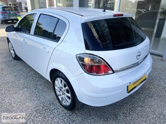 2011 OPEL ASTRA ÖZDOĞANDAN