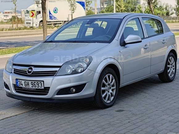2012 Model Boyasız Değişensiz Dizel Opel Astra