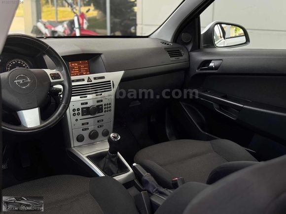 **2012 OPEL ASTRA SEDAN 1.6 ENJOY PLUS 159.000 KM BEYAZ