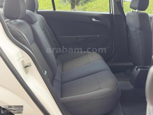 **2012 OPEL ASTRA SEDAN 1.6 ENJOY PLUS 159.000 KM BEYAZ