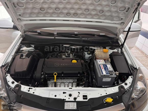 **2012 OPEL ASTRA SEDAN 1.6 ENJOY PLUS 159.000 KM BEYAZ