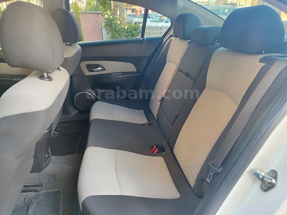 Sahibinden Chevrolet Cruze 1.6 LS Plus 2011 Model