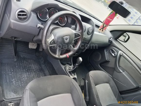 DENİZ VERA OTO'DAN 133BİN KM'Lİ DUSTER 4X2 OTOMATİK BAKIMLI