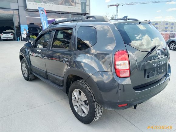 DENİZ VERA OTO'DAN 133BİN KM'Lİ DUSTER 4X2 OTOMATİK BAKIMLI