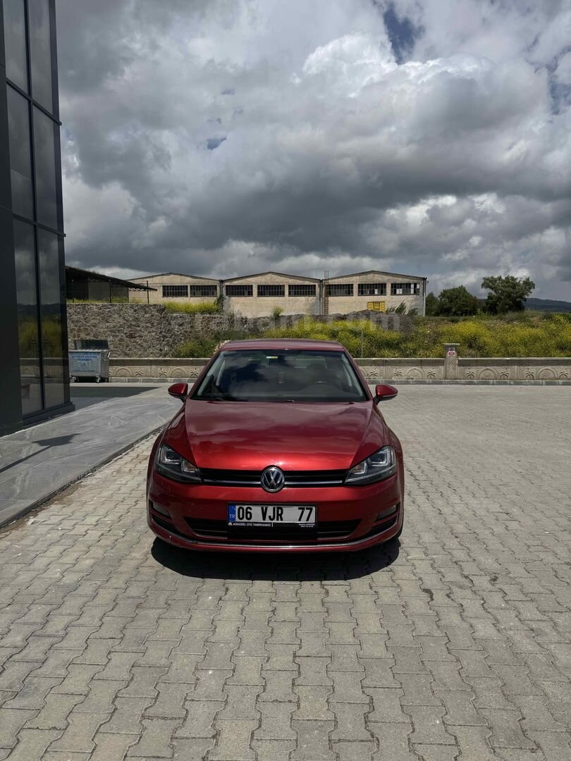 Galeriden Volkswagen Golf 1.4 TSi Highline 2015 Model Kütahya 125.000 km Kırmızı 2