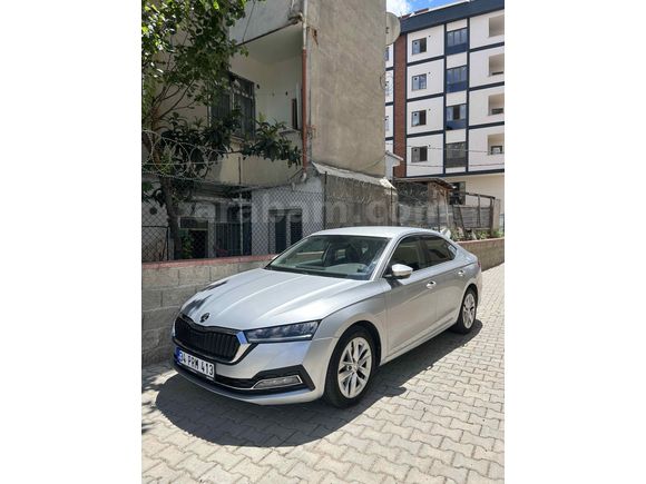 Sahibinden Skoda Octavia 1.0 e-Tec Premium 2020 Model 
