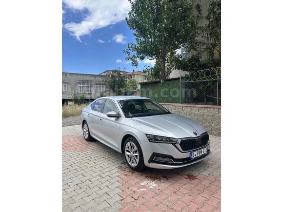 Sahibinden Skoda Octavia 1.0 e-Tec Premium 2020 Model 
