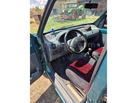 Sahibinden Renault Kangoo 1.4 RTE 2000 Model