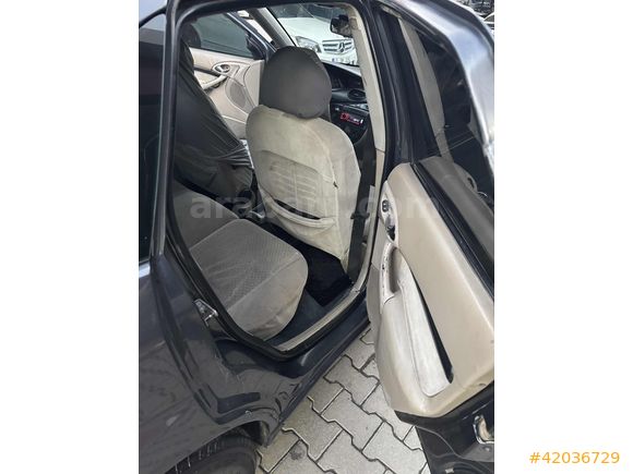 ADA AUTO DAN ZIMBA FOCUS