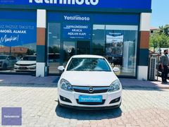 YATIRIM OTO'DAN 2011 MODEL OPEL ASTRA