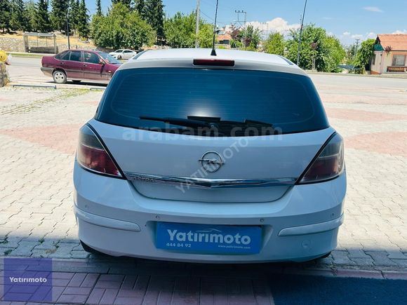 YATIRIM OTO'DAN 2011 MODEL OPEL ASTRA