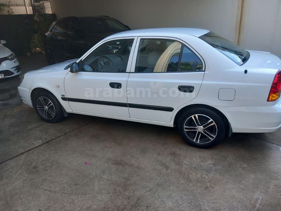 Sahibinden Hyundai Accent 1.5 GLS 2006 Model