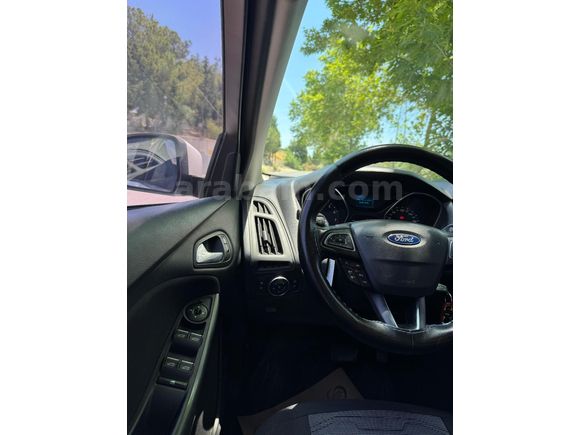 Sahibinden Ford Focus 1.6 Ti-VCT Style 2016 Model