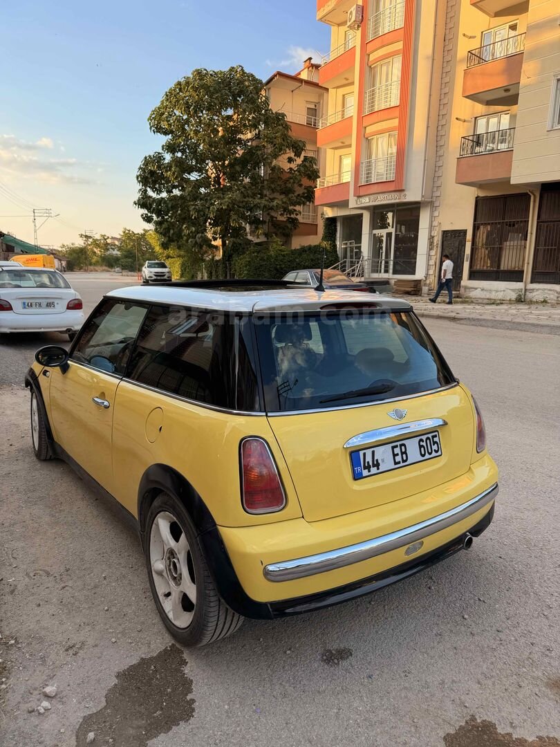 Sahibinden Mini Cooper 1.6 2003 Model 4