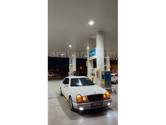 Sahibinden Mercedes - Benz E 200 Elegance 1997 Model 