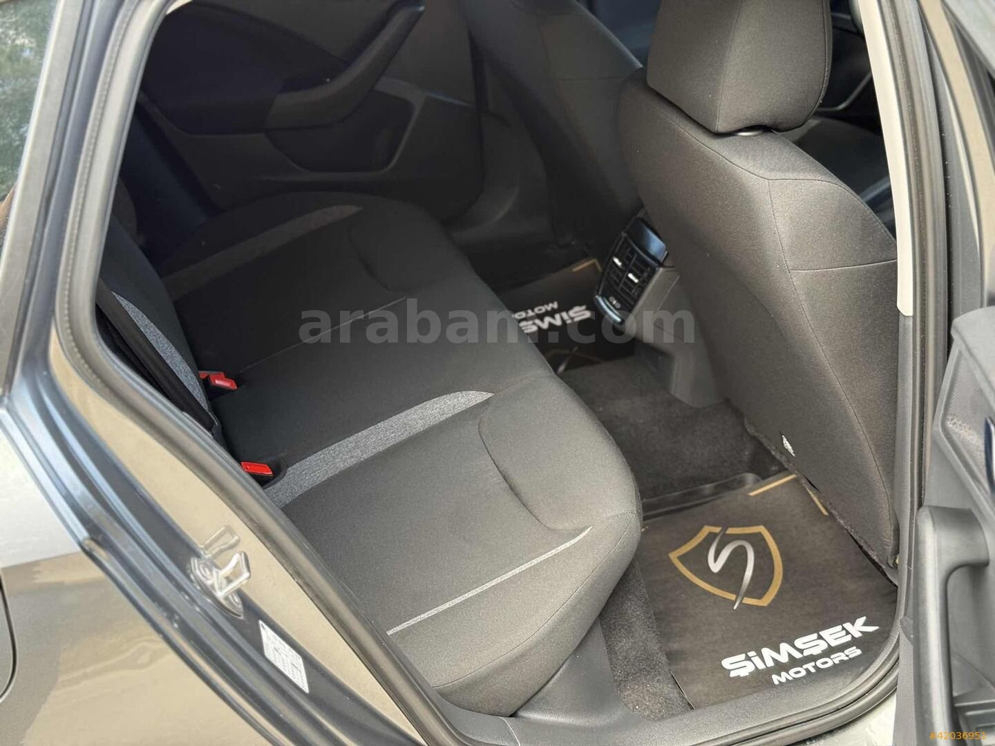 Galeriden Skoda Scala 1.0 TSI Elite 2024 Model İzmir 64.000 km Füme 6