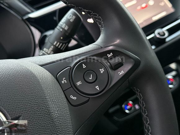 ESCAR OTOMOTİV'DEN HATASIZ/BOYASIZ/CAM TAVAN/SERVİS GARANTİLİ