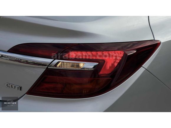 2015 MODEL HATASIZ BOYASIZ DEĞİŞENSİZ HASAR KAYITSIZ 135 BİN KM
