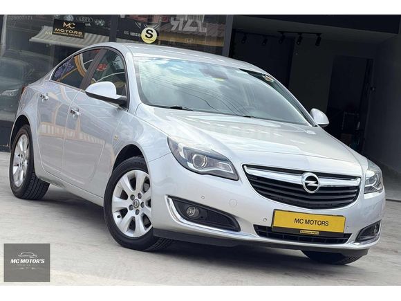 2015 MODEL HATASIZ BOYASIZ DEĞİŞENSİZ HASAR KAYITSIZ 135 BİN KM