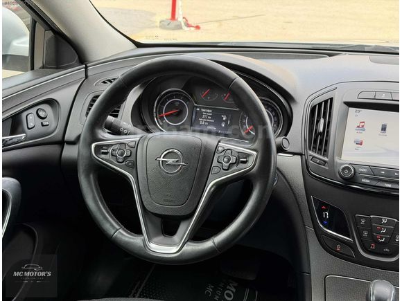 2015 MODEL HATASIZ BOYASIZ DEĞİŞENSİZ HASAR KAYITSIZ 135 BİN KM