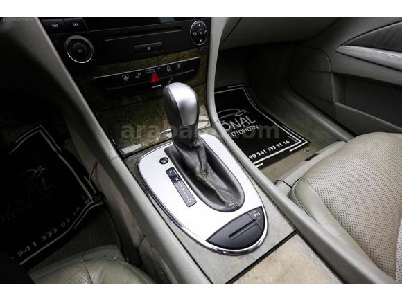 TCR MOTORSDAN E200 KOMP AVANTGARDE CAM TAVANLI