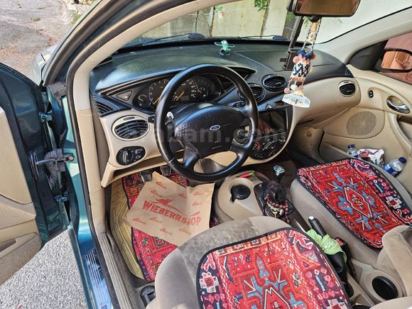 Sahibinden Ford Focus 1.6 Ghia 2002 Model Kütahya