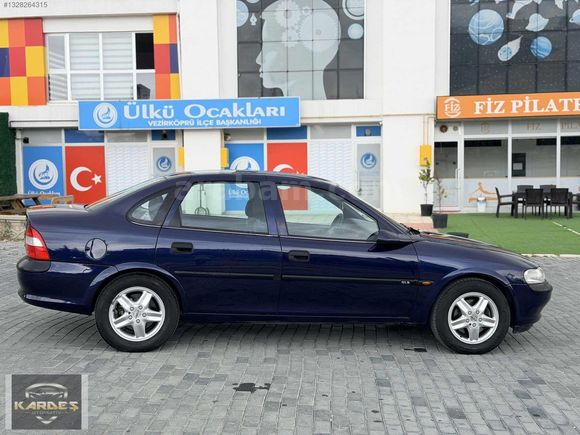 TR DE TEK BULUNMAZ HİNT KUMAŞI OPEL VECTRA