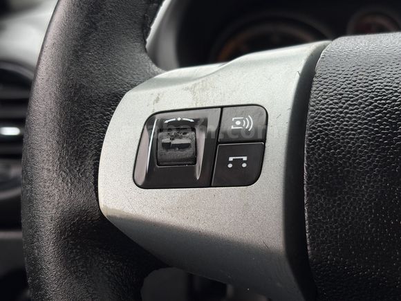 2012 MODEL CORSA 1.3 MAKYAJLI 4 AİRBAG ABS HIZ SABİT KLİMA FUL