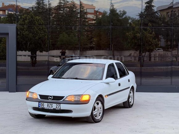 1996 CAM GİBİ EKSİKSİZ MASRAFSIZ BEBEK GİBİ