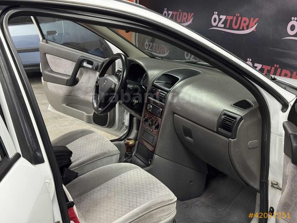 ÖZTÜRKDEN 2001 OPEL ASTRA 1.6 100HP ELEGANCE CD LPG OTOMATİK