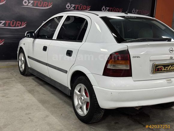 ÖZTÜRKDEN 2001 OPEL ASTRA 1.6 100HP ELEGANCE CD LPG OTOMATİK
