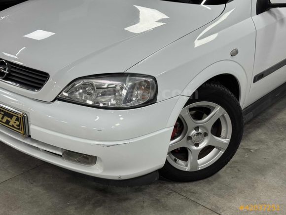 ÖZTÜRKDEN 2001 OPEL ASTRA 1.6 100HP ELEGANCE CD LPG OTOMATİK