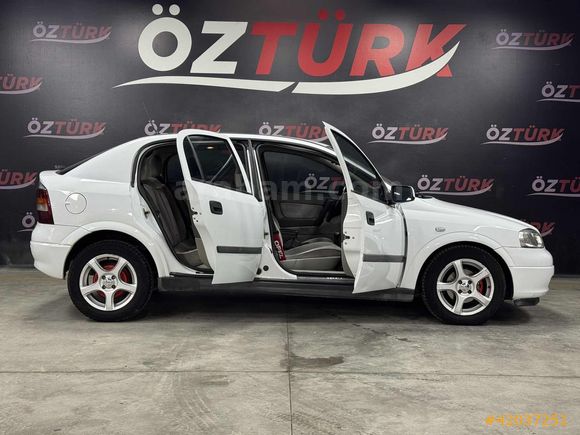 ÖZTÜRKDEN 2001 OPEL ASTRA 1.6 100HP ELEGANCE CD LPG OTOMATİK