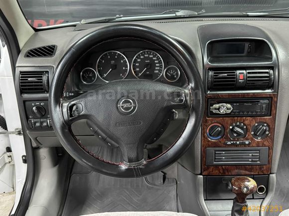 ÖZTÜRKDEN 2001 OPEL ASTRA 1.6 100HP ELEGANCE CD LPG OTOMATİK