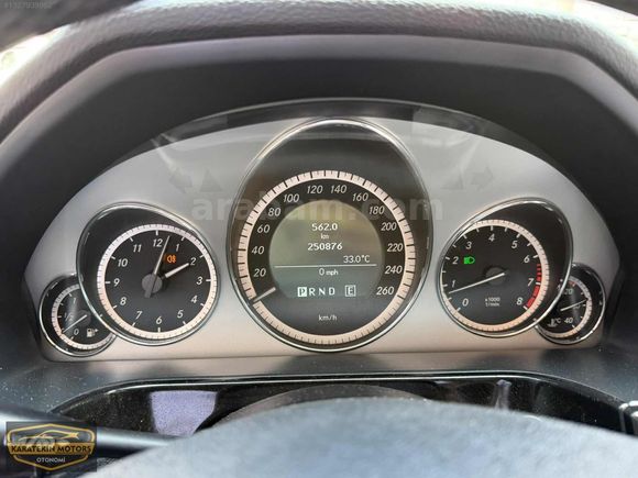 KARATEKİNDEN EFSANE HATASIZ EMSALSİZ E200 LPG UYUMLU CAM TAVAN