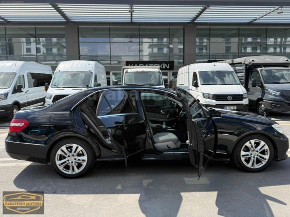 KARATEKİNDEN EFSANE HATASIZ EMSALSİZ E200 LPG UYUMLU CAM TAVAN