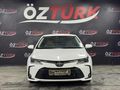 ÖZTÜRKDEN 2021 TOYOTA COROLLA VİSİON PLUS HATASIZ BOYASIZ