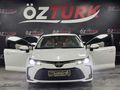 ÖZTÜRKDEN 2021 TOYOTA COROLLA VİSİON PLUS HATASIZ BOYASIZ