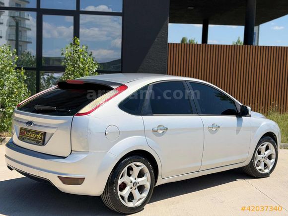 ÖZTÜRK'den DEĞİŞENSİN/ 2010 MODEL/ FORD FOCUS/ 1.6 115 HP
