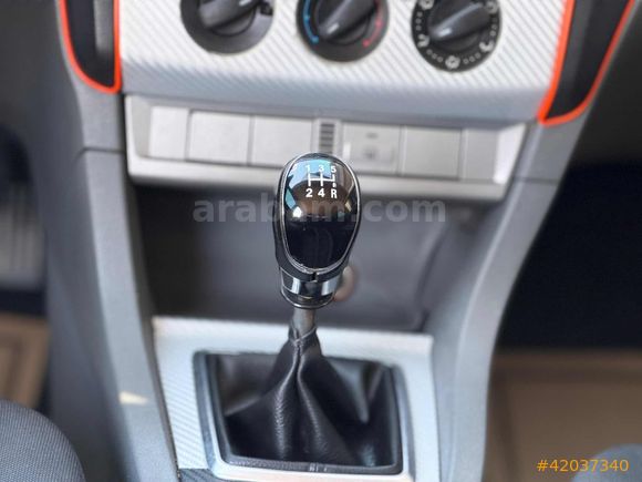 ÖZTÜRK'den DEĞİŞENSİN/ 2010 MODEL/ FORD FOCUS/ 1.6 115 HP