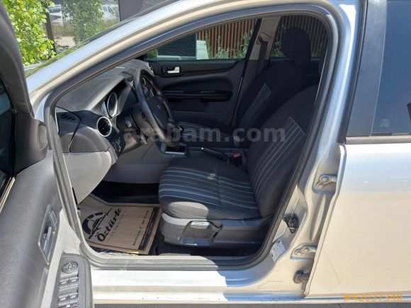 ÖZTÜRK'den DEĞİŞENSİN/ 2010 MODEL/ FORD FOCUS/ 1.6 115 HP