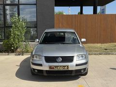 ÖZTÜRK'den 2003 MODEL VOLKSWAGEN PASSAT 1.9TDİ130HP ÇİFT KIRMIZI