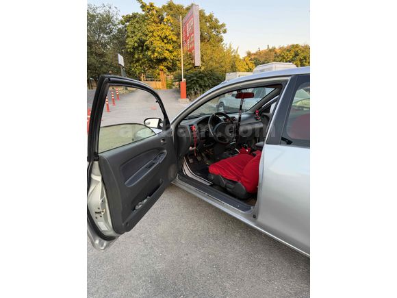 Sahibinden Mazda 323 1.5 Practica 1998 Model 